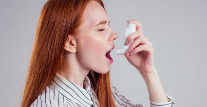 Asthme : l'importance de continuer son traitement